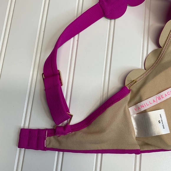 Vanilla/Beach Pink Scalloped Bikini Top - Picture 5 of 5